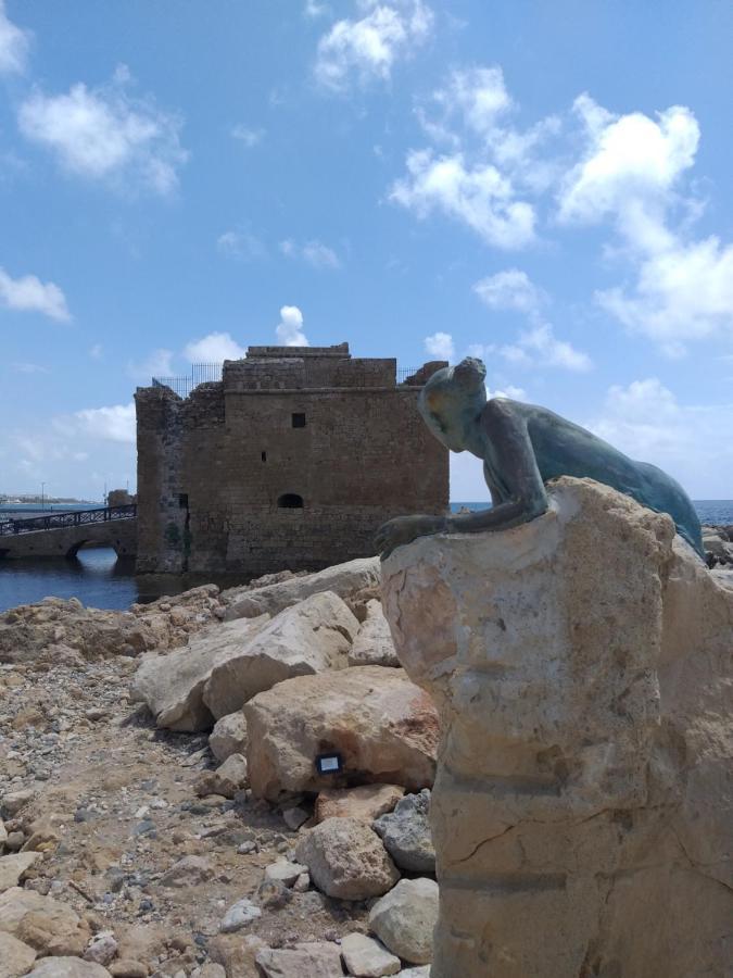 Phaedrus Living: Seaside Luxury Flat Lighthouse 68 Apartment Paphos Ngoại thất bức ảnh